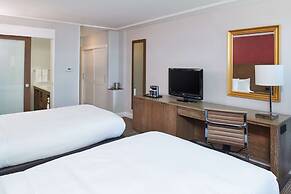 DoubleTree by Hilton Torrance - South Bay