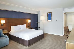 DoubleTree by Hilton Torrance - South Bay