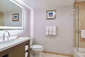 DoubleTree by Hilton Torrance - South Bay