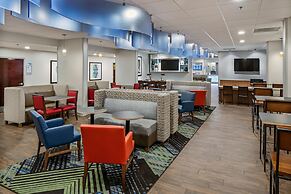 Holiday Inn Express Atlanta Airport - College Park by IHG