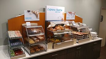 Holiday Inn Express Atlanta Airport - College Park by IHG