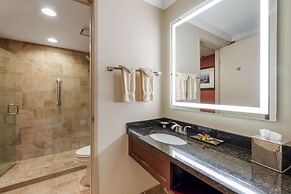 Best Western Plus White Bear Country Inn