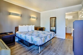 Motel 6 Menifee, CA