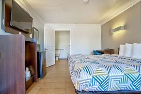 Motel 6 Menifee, CA