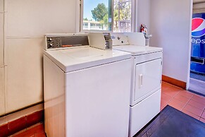 Motel 6 Menifee, CA