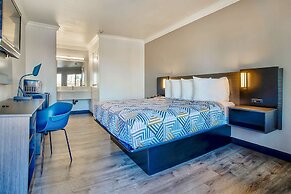Motel 6 Menifee, CA