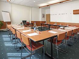 Ibis 3 Lacs Neuchatel Hotel