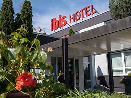 Ibis 3 Lacs Neuchatel Hotel