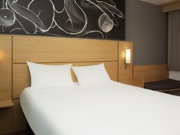 Ibis 3 Lacs Neuchatel Hotel