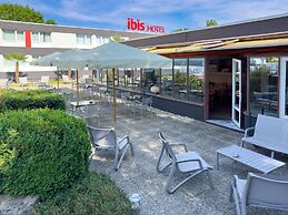 Ibis 3 Lacs Neuchatel Hotel