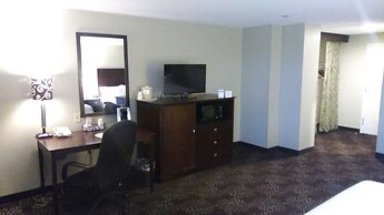 Holiday Inn Express & Suites Pittsburgh West - Greentree by IHG