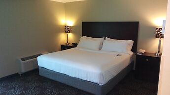 Holiday Inn Express & Suites Pittsburgh West - Greentree by IHG