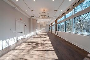 Sleepy Hollow Hotel, a Dolce by Wyndham