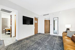 Sheraton Chapel Hill Hotel