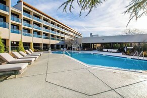 Sheraton Chapel Hill Hotel