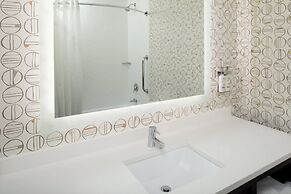 Holiday Inn Weirton - Steubenville Area by IHG