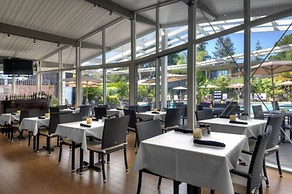 Dinah's Garden Hotel