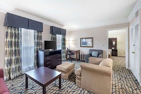 Best Western Spring Hill Inn & Suites