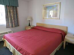 Riverside Inn & Suites