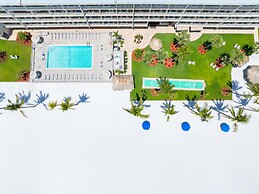 Best Western Plus Beach Resort