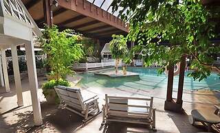 Sturbridge Host Hotel & Conference Center