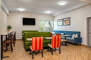 Comfort Inn & Suites Barrie