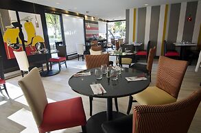 Hôtel Le Concorde Québec