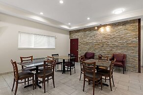 Red Lion Inn & Suites Caseyville