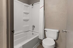 Red Lion Inn & Suites Caseyville