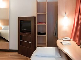 ibis Angers Centre Château