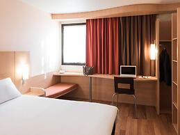 ibis Angers Centre Château