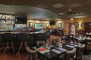 DoubleTree by Hilton Akron Fairlawn