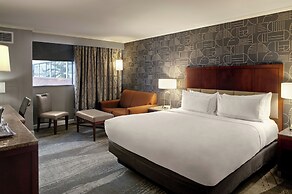 DoubleTree by Hilton Akron Fairlawn