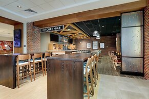 Drury Plaza Hotel North Charleston