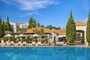Pine Cliffs Hotel, a Luxury Collection Resort, Algarve