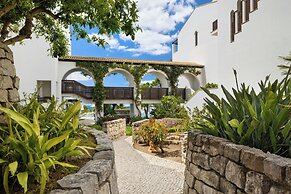 Pine Cliffs Hotel, a Luxury Collection Resort, Algarve