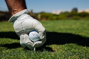 Pine Cliffs Hotel, a Luxury Collection Resort, Algarve