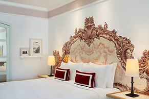 Pine Cliffs Hotel, a Luxury Collection Resort, Algarve