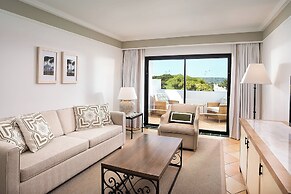 Pine Cliffs Hotel, a Luxury Collection Resort, Algarve
