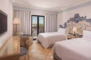Pine Cliffs Hotel, a Luxury Collection Resort, Algarve