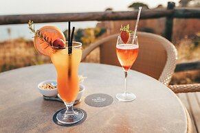 Pine Cliffs Hotel, a Luxury Collection Resort, Algarve