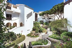 Pine Cliffs Hotel, a Luxury Collection Resort, Algarve