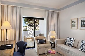 Pine Cliffs Hotel, a Luxury Collection Resort, Algarve