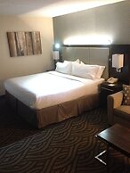 Holiday Inn Youngstown South by IHG