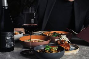 Melbourne Marriott Hotel