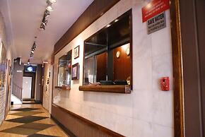 Off Soho Suites Hotel