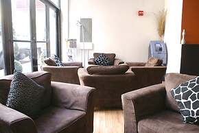 Off Soho Suites Hotel