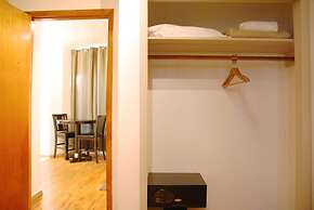 Off Soho Suites Hotel