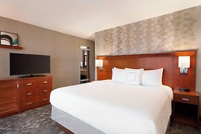 Courtyard Bloomington Normal