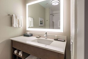 La Quinta Inn & Suites by Wyndham Middletown-Goshen